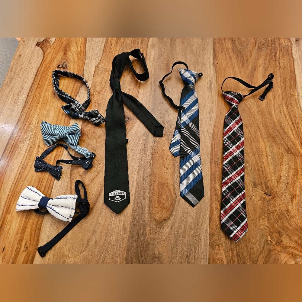 Kid ties and bows